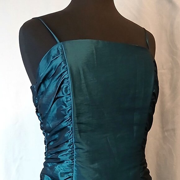 Dark Turquoise Gown - Picture 2 of 5